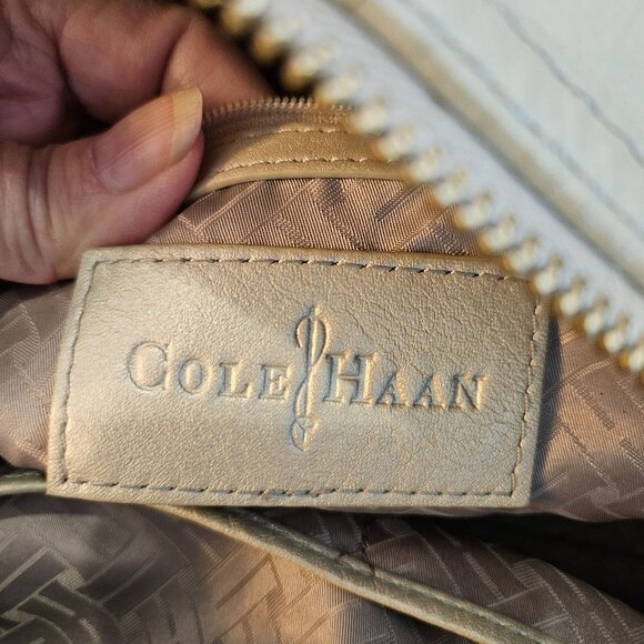 Cole Hahn Genuine Gold Pebbled Leather Large Hobo Shoulder Designer Bag Purse - Picture 12 of 16